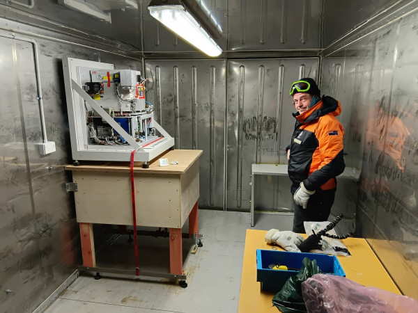 AntarcticaNZ science technician, Harry Offer, following the installation of the back-end of the AERI spectrometer.